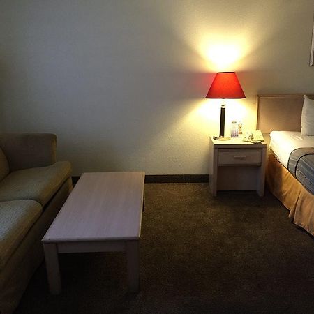 Amco Hotel & Suites- Fort Hood Killeen Esterno foto